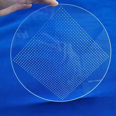 Hohe Durchlässigkeit Quarzglasplatte Transparentes Schneiden für UV-Licht Laserbohren