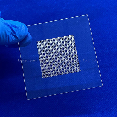 Fabrikmaßnahme laserperforierte ultradünne Quarzglasbleche