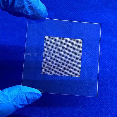 Fabrikmaßnahme laserperforierte ultradünne Quarzglasbleche