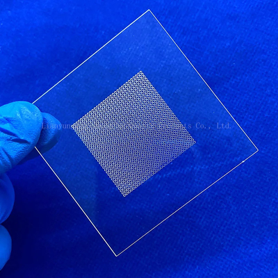 Fabrikmaßnahme laserperforierte ultradünne Quarzglasbleche