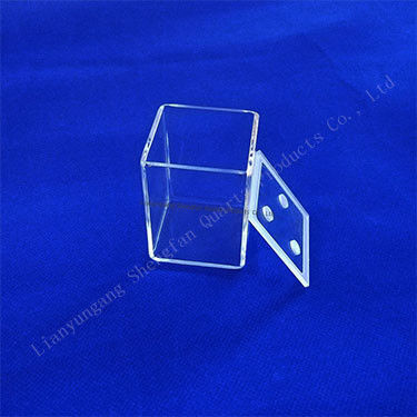 Korrosionsbeständige Quarzglasplatte mit hoher Durchlässigkeit für den Einsatz in Labore bei hohen Temperaturen