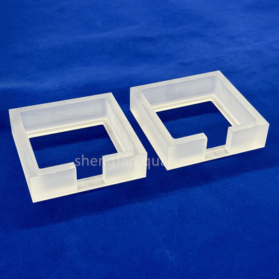 CNC-Ausbearbeitung von korrosionsbeständigen und hochtemperaturdichten undurchsichtigen Quarzfrostprodukten