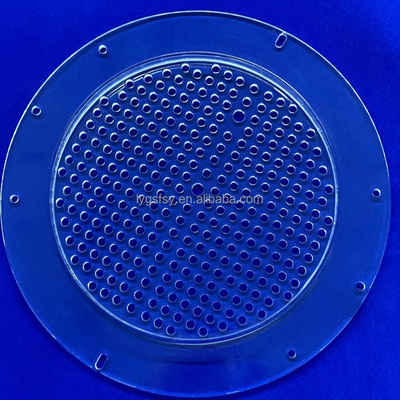 Hohe Reinheit, hohe Temperatur, UV-Fenster, perforierte Quarzglasplatte