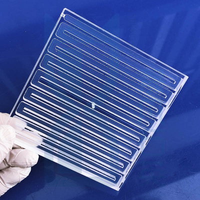 CNC-Bearbeitung von hochpräzisen geschmolzenen Quarzglasplatten