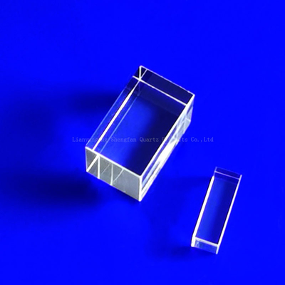 Fabrik benutzerdefinierte UV-Hochdurchlässigkeit Prismenfenster Quarzfensterstück