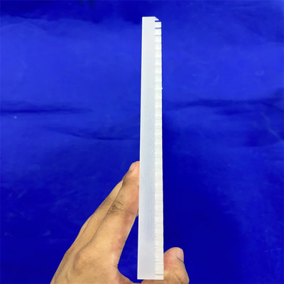 Professionelle Quarzplatte mit opacker Form, hochtemperaturbeständig