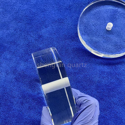 Anpassung Transparentes geschmolzenes Siliziumglas UV Quarzglasplatte für UVC-LED-Lampe