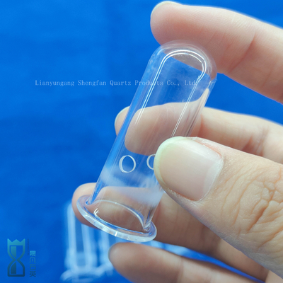 Wärmebeständig, benutzerdefiniertes Laborglaswerk Transparentes Quarzglas-Punchrohr Quarztprüfrohr