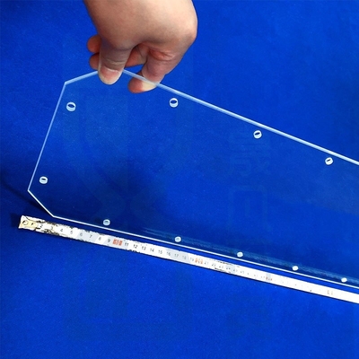 High Light Transmittance Factory Custom Laser Perforated Quarz Glasblech geschmolzenem Quarz