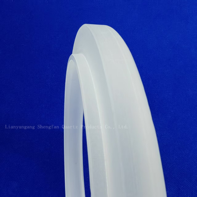 Individuelle Verarbeitung Hochreine Frostquarz unregelmäßige Ring Flansche Glasinstrument