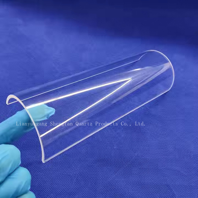Anpassung von hochtemperaturbeständigen durchsichtigen halbkreisförmigen Quarzglasfliesen