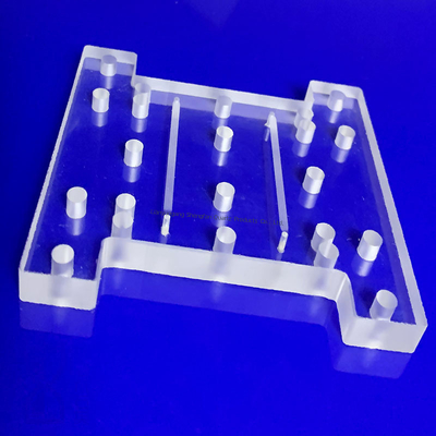 CNC-Produktion mit hoher Präzision Hohe Reinheit 99,99% Quarzbohrte Platten Quarz gegraubte Platten und Quarzglasplatten