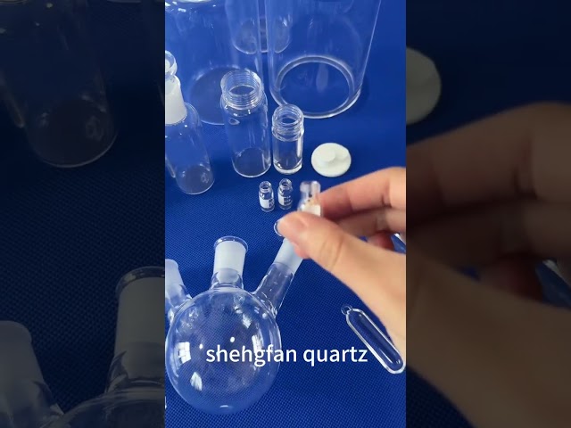 Klarer, transparenter Quarzglasrohr mit 1732℃ Schmelzpunkt und 1-100mm Dicke für Halbleiter- und optische Anwendungen